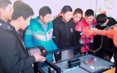 人工智能時代下，機電一體化專業如何應對“機器換人”浪潮